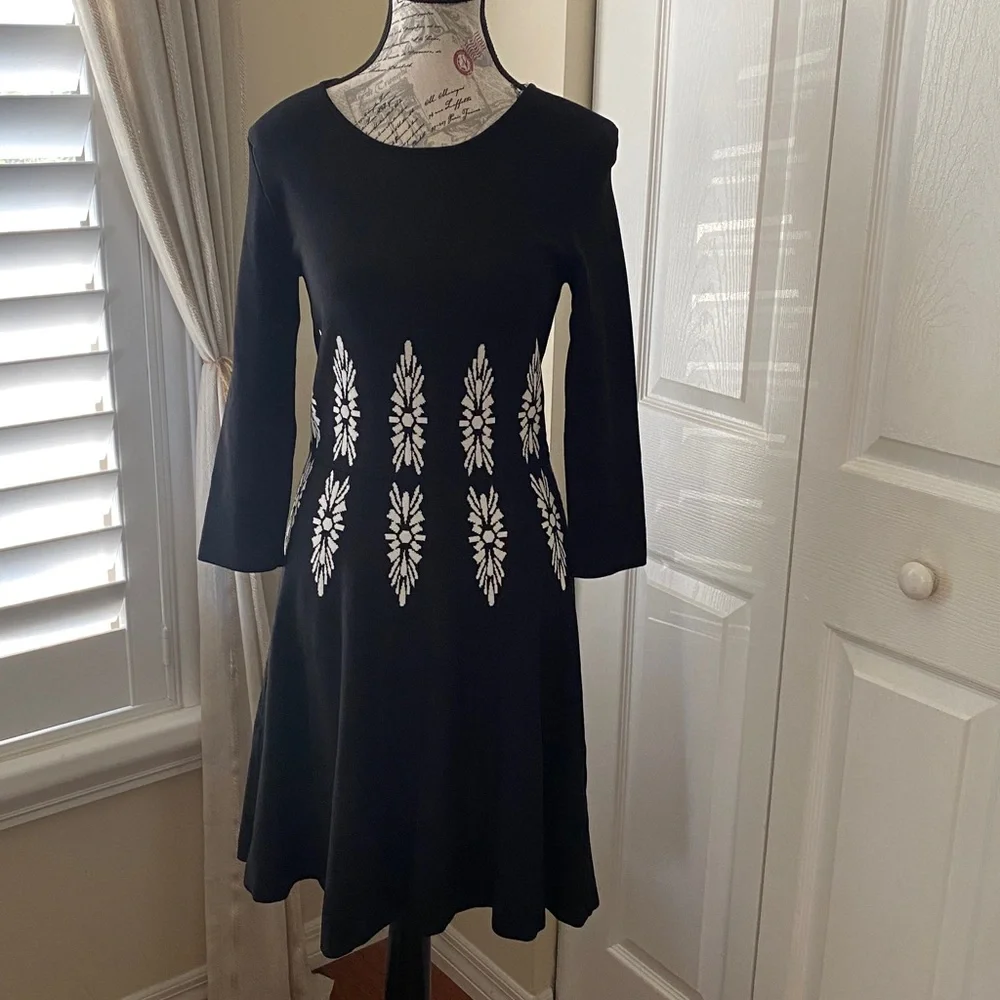 Eliza J Black Fit & Flare Dress 3/4 Sleeve Embellished Waist Knit Small Petite - Picture 9 of 10